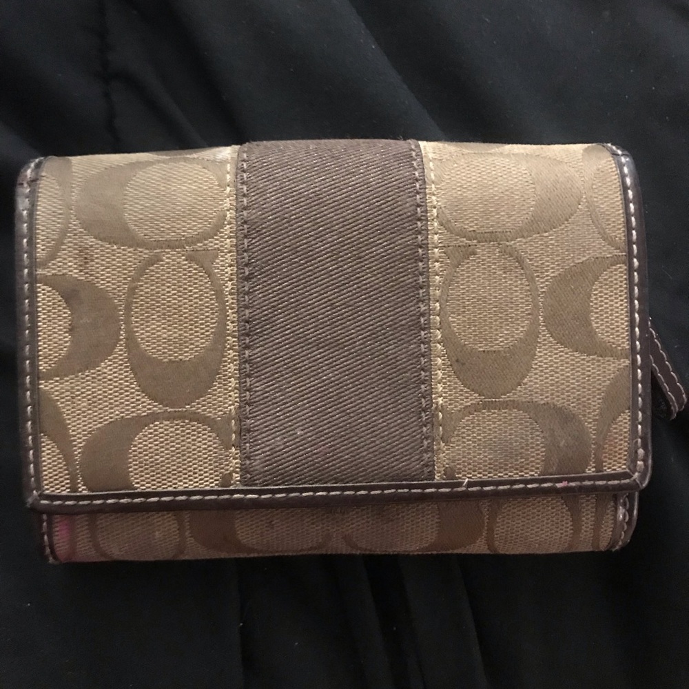Coach wallet
